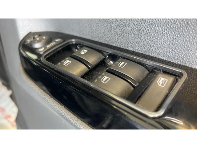タントカスタムＸスタイルセレクションダイハツ認定中古車ｌナビｌドラレコｌＬＥＤヘッドライトｌキーフリーｌ両側電動スライドドアｌシートヒーターｌコーナーセンサーｌスマートアシストｌ保証／整備付（茨城県）の中古車