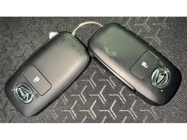 ロッキープレミアムＧ　ＨＥＶダイハツ認定中古車ｌナビｌドラレコｌＥＴＣｌクルーズコントロールｌシートヒーターｌキーフリーｌ電動パーキングブレーキｌオートエアコンｌスマートアシストｌ保証／整備付（茨城県）の中古車