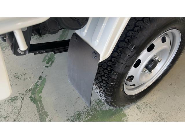 ハイゼットトラックスタンダード　農用スペシャルダイハツ認定中古車ｌ５ＭＴｌ４ＷＤｌＨｉ−Ｌｏｗ切り替えｌ駆動力確保機能ｌＡＢＳｌ荷台ライトｌエアバッグｌエアコンｌ保証／整備付（茨城県）の中古車