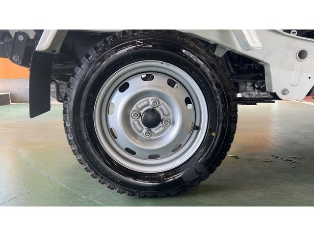 ハイゼットトラックスタンダード　農用スペシャルダイハツ認定中古車ｌ５ＭＴｌ４ＷＤｌＨｉ−Ｌｏｗ切り替えｌ駆動力確保機能ｌＡＢＳｌ荷台ライトｌエアバッグｌエアコンｌ保証／整備付（茨城県）の中古車