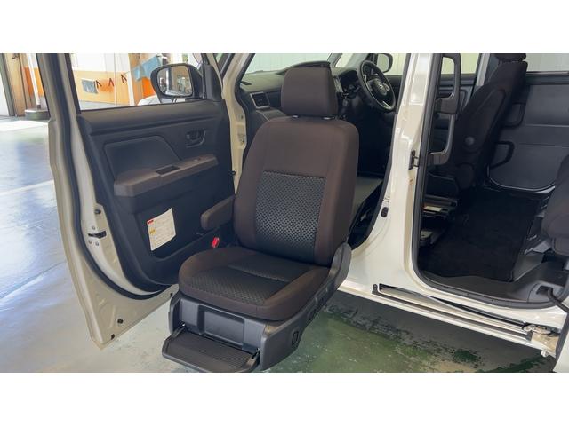 トールシートリフト G+UG2ダイハツ認定中古車l福祉車両lLEDヘッドライトlナビlドラレコlパノラマモニターl両側電動スライドドアllコーナーセンサーlスマートアシストl保証/整備付(茨城県)の中古車