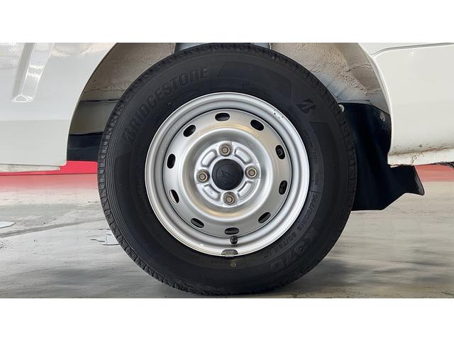ハイゼットトラックスタンダードダイハツ認定中古車ｌハロゲンヘッドランプｌＡＴｌ４ＷＤｌＡＢＳｌエアバッグｌマニュアルエアコンｌＡＭ・ＦＭラジオｌ保証／整備付（茨城県）の中古車