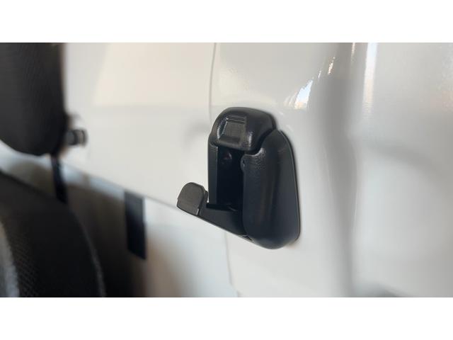 ハイゼットトラックスタンダード　農用スペシャルダイハツ認定中古車ｌＣＶＴｌ４ＷＤｌＡＢＳｌ荷台ライトｌエアバッグｌエアコンｌコーナーセンサーｌスマートアシストｌ保証／整備付（茨城県）の中古車