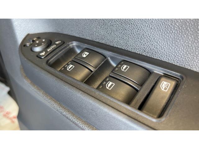 タントXダイハツ認定中古車l純正ナビlバックカメラlドラレコl片側電動スライドドアlLEDヘッドライトlシートヒーターlキーフリーlコーナーセンサーl運転席ロングスライドシートlスマートアシストl保証/整備付(茨城県)の中古車