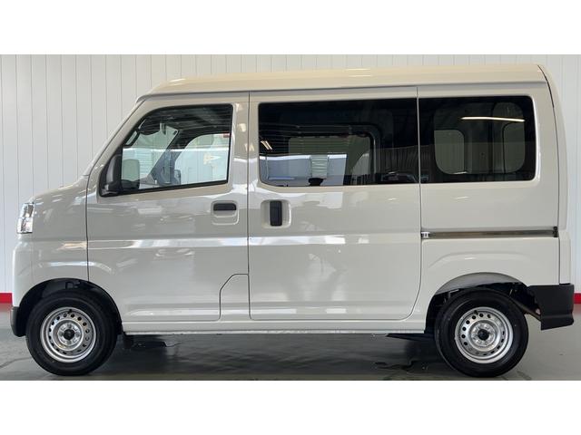 ハイゼットカーゴDXダイハツ認定中古車lキーレスlコーナーセンサーlスマートアシストlABSlエアバッグlエアコンlパワーウィンドウlリアスモークガラスl保証/整備付(茨城県)の中古車