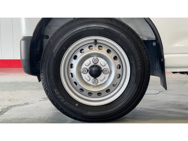 ハイゼットカーゴDXダイハツ認定中古車lキーレスlコーナーセンサーlスマートアシストlABSlエアバッグlエアコンlパワーウィンドウlリアスモークガラスl保証/整備付(茨城県)の中古車