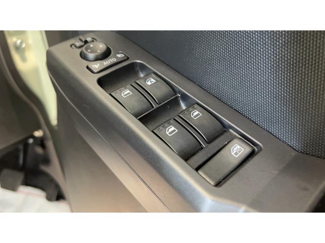 タフトGターボ ダーククロムベンチャーダイハツ認定中古車l電動パーキングブレーキlターボl革ハンドルlクルーズコントロールlキーフリーlオートエアコンlシートヒーターlコーナーセンサーlスマートアシストl保証/整備付(茨城県)の中古車