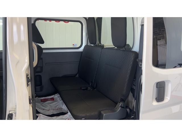 ハイゼットカーゴデッキバンＧダイハツ認定中古車ｌキーレスｌコーナーセンサーｌスマートアシストｌＡＢＳｌ４ＷＤｌエアバッグｌエアコンｌパワーウィンドウｌリアスライドドア・リアウィンドスモークガラスｌ保証／整備付（茨城県）の中古車