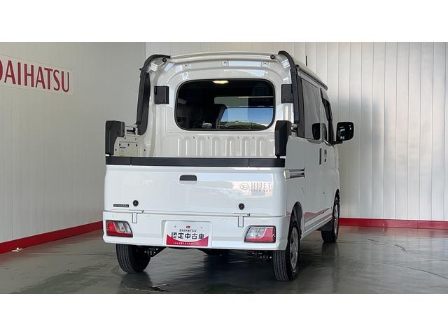 ハイゼットカーゴデッキバンＧダイハツ認定中古車ｌキーレスｌコーナーセンサーｌスマートアシストｌＡＢＳｌ４ＷＤｌエアバッグｌエアコンｌパワーウィンドウｌリアスライドドア・リアウィンドスモークガラスｌ保証／整備付（茨城県）の中古車