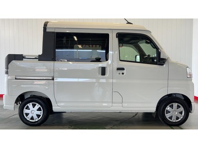ハイゼットカーゴデッキバンＧダイハツ認定中古車ｌキーレスｌコーナーセンサーｌスマートアシストｌＡＢＳｌ４ＷＤｌエアバッグｌエアコンｌパワーウィンドウｌリアスライドドア・リアウィンドスモークガラスｌ保証／整備付（茨城県）の中古車