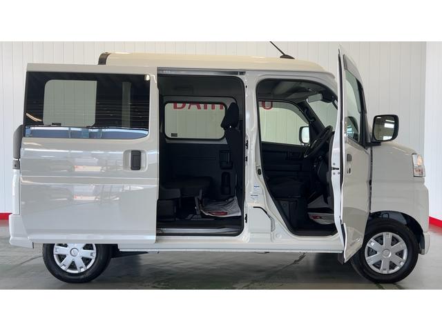 ハイゼットカーゴデッキバンＧダイハツ認定中古車ｌキーレスｌコーナーセンサーｌスマートアシストｌＡＢＳｌ４ＷＤｌエアバッグｌエアコンｌパワーウィンドウｌリアスライドドア・リアウィンドスモークガラスｌ保証／整備付（茨城県）の中古車