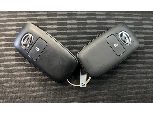 ハイゼットカーゴデッキバンＧダイハツ認定中古車ｌキーレスｌコーナーセンサーｌスマートアシストｌＡＢＳｌ４ＷＤｌエアバッグｌエアコンｌパワーウィンドウｌリアスライドドア・リアウィンドスモークガラスｌ保証／整備付（茨城県）の中古車