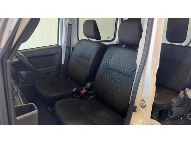 ハイゼットカーゴデッキバンＧダイハツ認定中古車ｌキーレスｌコーナーセンサーｌスマートアシストｌＡＢＳｌ４ＷＤｌエアバッグｌエアコンｌパワーウィンドウｌリアスライドドア・リアウィンドスモークガラスｌ保証／整備付（茨城県）の中古車