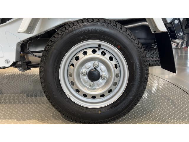 ハイゼットトラックスタンダード　農用スペシャルダイハツ認定中古車ｌＣＶＴｌ４ＷＤｌＨｉ−Ｌｏｗ切り替えｌＡＢＳｌ荷台ライトｌエアバッグｌエアコンｌコーナーセンサーｌスマートアシストｌ保証／整備付（茨城県）の中古車