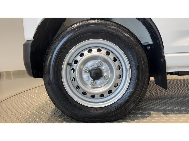 ハイゼットカーゴＤＸダイハツ認定中古車ｌキーレスｌコーナーセンサーｌスマートアシストｌＡＢＳｌエアバッグｌエアコンｌパワーウィンドウｌリアスモークガラスｌ保証／整備付（茨城県）の中古車