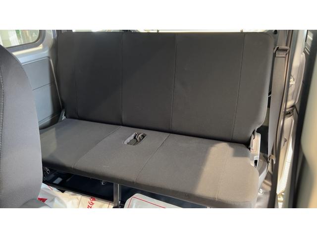 ハイゼットカーゴＤＸダイハツ認定中古車ｌキーレスｌコーナーセンサーｌスマートアシストｌＡＢＳｌエアバッグｌエアコンｌパワーウィンドウｌリアスモークガラスｌ保証／整備付（茨城県）の中古車