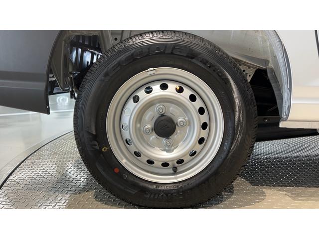 ハイゼットカーゴＤＸダイハツ認定中古車ｌキーレスｌコーナーセンサーｌスマートアシストｌＡＢＳｌエアバッグｌエアコンｌパワーウィンドウｌリアスモークガラスｌ保証／整備付（茨城県）の中古車