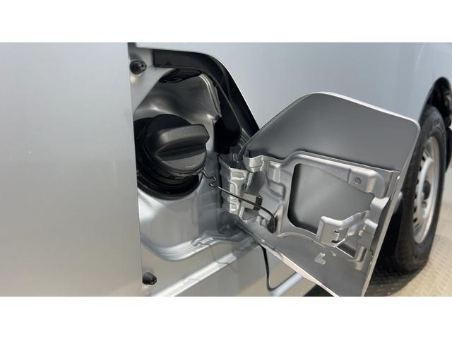 ハイゼットカーゴＤＸダイハツ認定中古車ｌキーレスｌコーナーセンサーｌスマートアシストｌＡＢＳｌエアバッグｌエアコンｌパワーウィンドウｌリアスモークガラスｌ保証／整備付（茨城県）の中古車