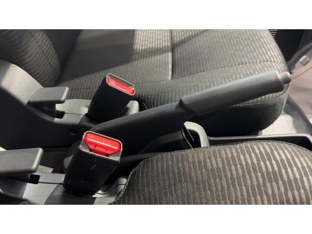 ハイゼットカーゴＤＸダイハツ認定中古車ｌキーレスｌコーナーセンサーｌスマートアシストｌＡＢＳｌエアバッグｌエアコンｌパワーウィンドウｌリアスモークガラスｌ保証／整備付（茨城県）の中古車