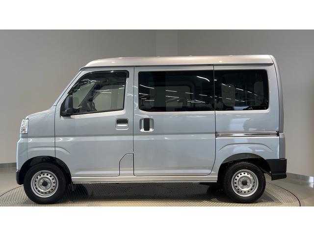 ハイゼットカーゴＤＸダイハツ認定中古車ｌキーレスｌコーナーセンサーｌスマートアシストｌＡＢＳｌエアバッグｌエアコンｌパワーウィンドウｌリアスモークガラスｌ保証／整備付（茨城県）の中古車