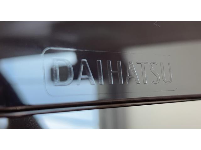 ハイゼットカーゴＤＸダイハツ認定中古車ｌキーレスｌコーナーセンサーｌスマートアシストｌＡＢＳｌエアバッグｌエアコンｌパワーウィンドウｌリアスモークガラスｌ保証／整備付（茨城県）の中古車