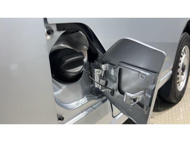 ハイゼットカーゴＤＸダイハツ認定中古車ｌキーレスｌコーナーセンサーｌスマートアシストｌＡＢＳｌエアバッグｌエアコンｌパワーウィンドウｌリアスモークガラスｌ保証／整備付（茨城県）の中古車