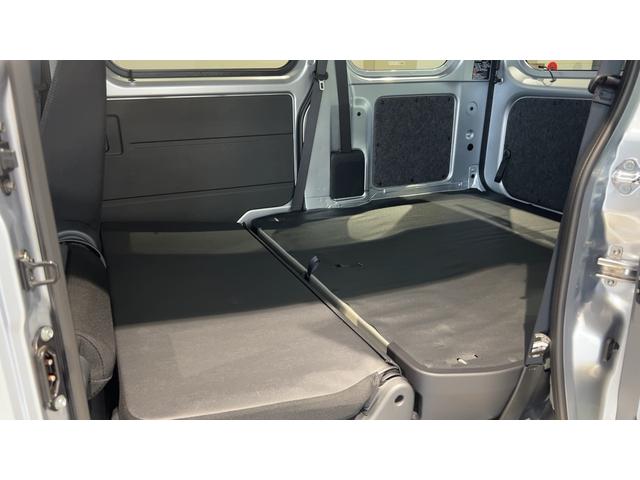 ハイゼットカーゴDXダイハツ認定中古車lキーレスlコーナーセンサーlスマートアシストlABSlエアバッグlエアコンlパワーウィンドウlリアスモークガラスl保証/整備付(茨城県)の中古車