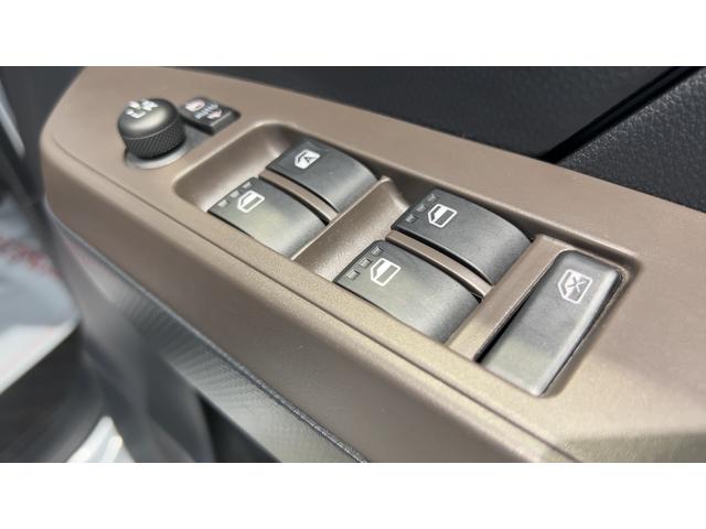 トールGダイハツ認定中古車lLEDヘッドライトlディスプレイオーディオlバックカメラl両側電動スライドドアllコーナーセンサーlスマートアシストl保証/整備付(茨城県)の中古車