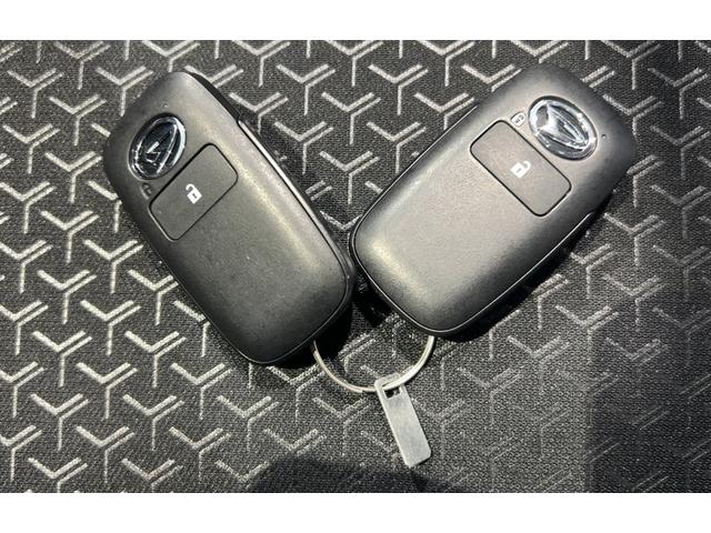 ロッキープレミアムG HEVダイハツ認定中古車l純正9インチナビlバックカメラlドライブレコーダーlクルーズコントロールlシートヒーターlキーフリーl電動パーキングブレーキlオートエアコンlスマートアシストl保証/整備付(茨城県)の中古車