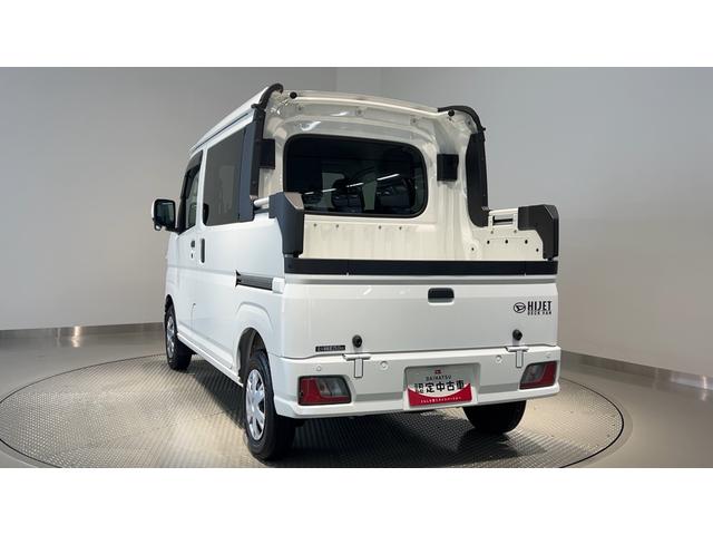 ハイゼットカーゴデッキバンＧダイハツ認定中古車ｌキーレスｌコーナーセンサーｌスマートアシストｌＡＢＳｌ２ＷＤｌエアバッグｌエアコンｌパワーウィンドウｌリアスライドドア・リアウィンドスモークガラスｌ保証／整備付（茨城県）の中古車