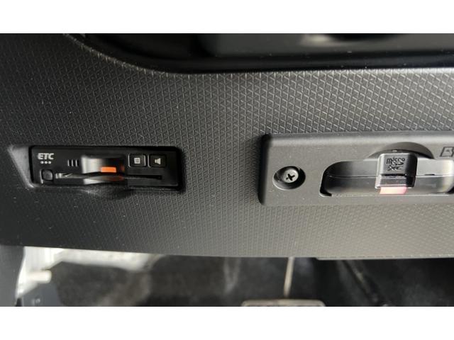 タントカスタムＲＳスタイルセレクションダイハツ認定中古車ｌ純正ナビｌドラレコｌＥＴＣｌパノラマモニターｌスマートアシストｌキーフリーｌシートヒーターｌエアバッグｌオートエアコンｌ保証／整備付（茨城県）の中古車