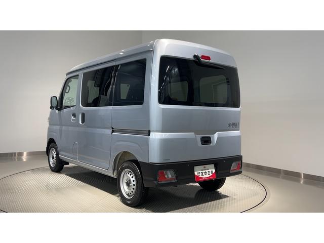 ハイゼットカーゴＤＸダイハツ認定中古車ｌキーレスｌコーナーセンサーｌスマートアシストｌＡＢＳｌエアバッグｌエアコンｌパワーウィンドウｌリアスモークガラスｌ保証／整備付（茨城県）の中古車