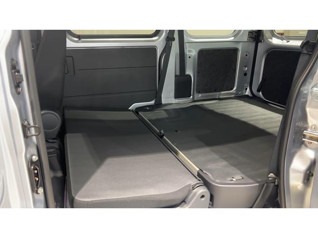 ハイゼットカーゴＤＸダイハツ認定中古車ｌキーレスｌコーナーセンサーｌスマートアシストｌＡＢＳｌエアバッグｌエアコンｌパワーウィンドウｌリアスモークガラスｌ保証／整備付（茨城県）の中古車