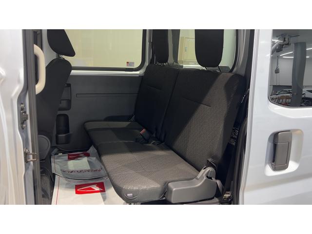 ハイゼットカーゴデッキバンGダイハツ認定中古車lキーレスlコーナーセンサーlスマートアシストlABSl2WDlエアバッグlエアコンlパワーウィンドウlリアスライドドア・リアウィンドスモークガラスl保証/整備付(茨城県)の中古車