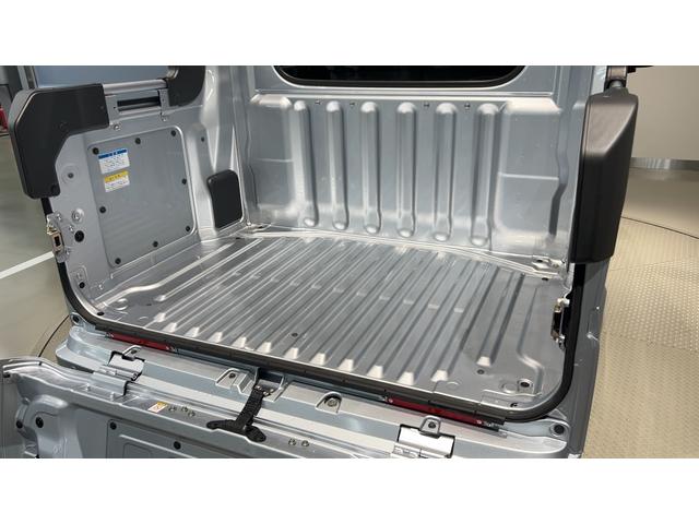 ハイゼットカーゴデッキバンGダイハツ認定中古車lキーレスlコーナーセンサーlスマートアシストlABSl2WDlエアバッグlエアコンlパワーウィンドウlリアスライドドア・リアウィンドスモークガラスl保証/整備付(茨城県)の中古車