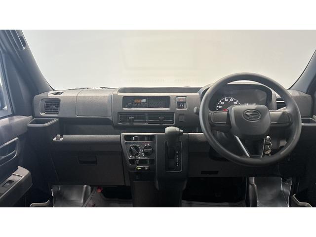 ハイゼットカーゴ 中古車 ＤＸダイハツ認定中古車ｌＣＶＴｌキーレスエントリーｌコーナーセンサーｌスマートアシストｌＡＢＳｌエアバッグｌマニュアルエアコンｌパワーウィンドウｌリアスモークガラスｌＡＭラジオｌ保証／整備付