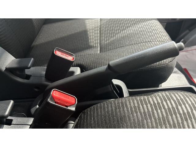 ハイゼットカーゴDXダイハツ認定中古車lCVTlキーレスエントリーlコーナーセンサーlスマートアシストlABSlエアバッグlマニュアルエアコンlパワーウィンドウlリアスモークガラスlAMラジオl保証/整備付(茨城県)の中古車