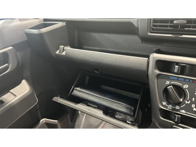 ハイゼットカーゴDXダイハツ認定中古車lCVTlキーレスエントリーlコーナーセンサーlスマートアシストlABSlエアバッグlマニュアルエアコンlパワーウィンドウlリアスモークガラスlAMラジオl保証/整備付(茨城県)の中古車