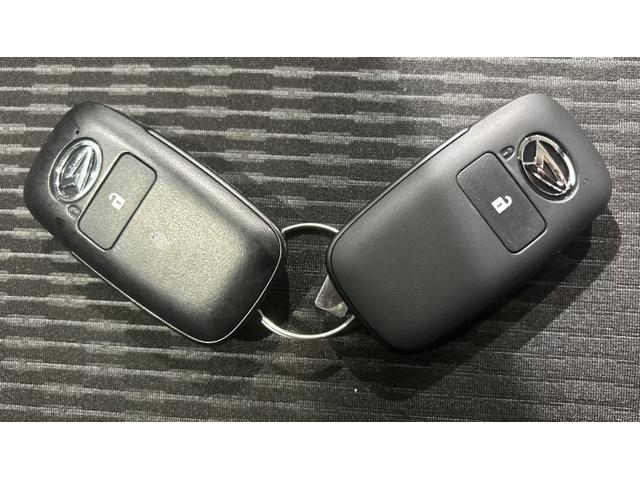 ハイゼットカーゴデッキバンGダイハツ認定中古車lキーレスlコーナーセンサーlスマートアシストlABSl2WDlエアバッグlエアコンlパワーウィンドウlリアスライドドア・リアウィンドスモークガラスl保証/整備付(茨城県)の中古車