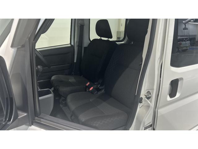 ハイゼットカーゴデッキバンGダイハツ認定中古車lキーレスlコーナーセンサーlスマートアシストlABSl2WDlエアバッグlエアコンlパワーウィンドウlリアスライドドア・リアウィンドスモークガラスl保証/整備付(茨城県)の中古車