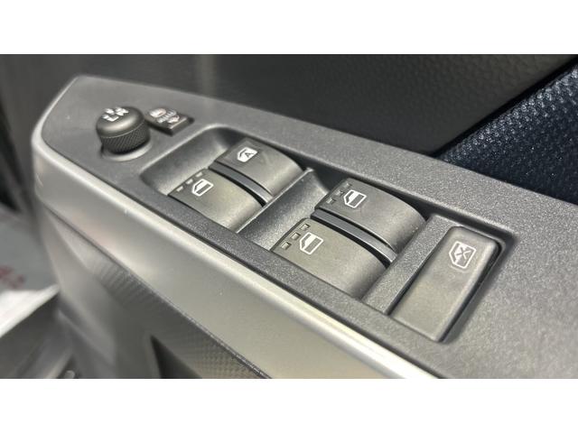 トールカスタムＧダイハツ認定中古車ｌＬＥＤヘッドライトｌ両側電動スライドドアｌ電動パーキングブレーキｌコーナーセンサーｌスマートアシストｌ保証／整備付（茨城県）の中古車