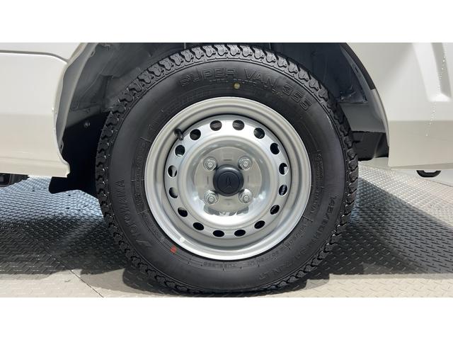 ハイゼットトラックスタンダード　農用スペシャルダイハツ認定中古車ｌ４ＷＤｌ５ＭＴｌＨｉ−Ｌｏｗ切り替えｌＡＢＳｌ荷台ライトｌエアバッグｌエアコンｌコーナーセンサーｌスマートアシストｌ保証／整備付（茨城県）の中古車