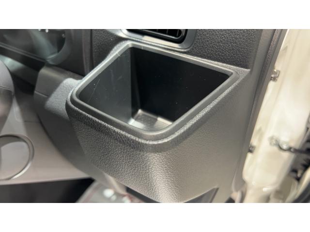 ハイゼットトラックスタンダード　農用スペシャルダイハツ認定中古車ｌ４ＷＤｌ５ＭＴｌＨｉ−Ｌｏｗ切り替えｌＡＢＳｌ荷台ライトｌエアバッグｌエアコンｌコーナーセンサーｌスマートアシストｌ保証／整備付（茨城県）の中古車