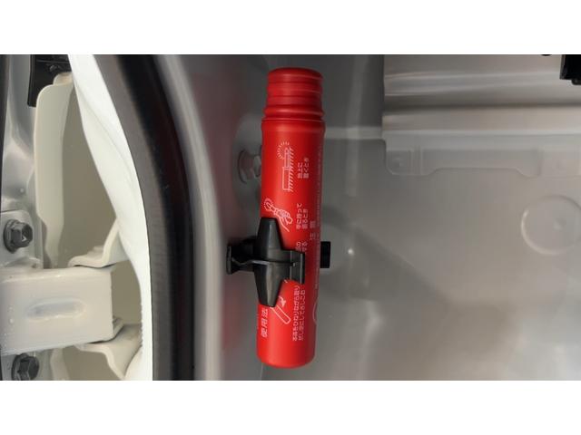 ハイゼットトラックスタンダード　農用スペシャルダイハツ認定中古車ｌ４ＷＤｌ５ＭＴｌＨｉ−Ｌｏｗ切り替えｌＡＢＳｌ荷台ライトｌエアバッグｌエアコンｌコーナーセンサーｌスマートアシストｌ保証／整備付（茨城県）の中古車