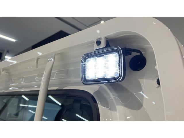 ハイゼットトラックスタンダード 農用スペシャルダイハツ認定中古車lCVTl4WDlHi−Low切り替えlABSl荷台ライトlエアバッグlエアコンlコーナーセンサーlスマートアシストlAMラジオl駆動力確保機能l保証/整備付(茨城県)の中古車