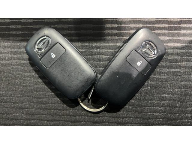 ハイゼットカーゴデッキバンGダイハツ認定中古車lキーレスlコーナーセンサーlスマートアシストlABSl2WDlエアバッグlエアコンlパワーウィンドウlリアスライドドア・リアウィンドスモークガラスl保証/整備付(茨城県)の中古車