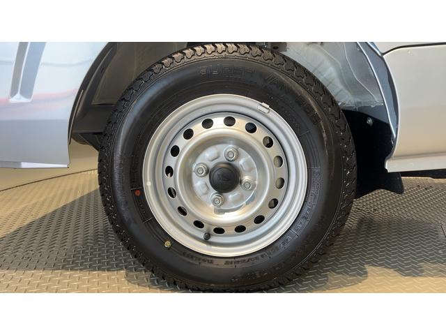 ハイゼットトラックスタンダード 農用スペシャルダイハツ認定中古車lCVTl4WDlHi−Low切り替えlABSlカーラジオl荷台ライトlエアバッグlマニュアルエアコンlパワーステリングlコーナーセンサーlスマートアシストl保証/整備付(茨城県)の中古車