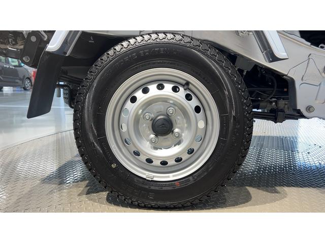 ハイゼットトラックスタンダード 農用スペシャルダイハツ認定中古車lCVTl4WDlHi−Low切り替えlABSlカーラジオl荷台ライトlエアバッグlマニュアルエアコンlパワーステリングlコーナーセンサーlスマートアシストl保証/整備付(茨城県)の中古車