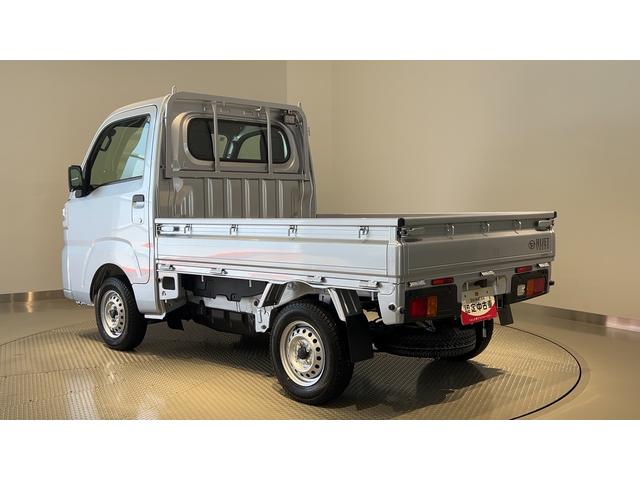 ハイゼットトラックスタンダード 農用スペシャルダイハツ認定中古車lCVTl4WDlHi−Low切り替えlABSlカーラジオl荷台ライトlエアバッグlマニュアルエアコンlパワーステリングlコーナーセンサーlスマートアシストl保証/整備付(茨城県)の中古車