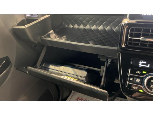 タントカスタムＸスタイルセレクションダイハツ認定中古車ｌ純正ナビｌドライブレコーダーｌＥＴＣｌＬＥＤヘッドライトｌキーフリーシステムｌ両側電動スライドドアｌシートヒーターｌコーナーセンサーｌスマートアシストｌ保証／整備付（茨城県）の中古車